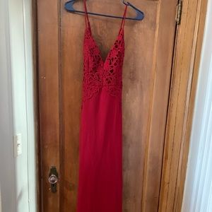 Red dress size L